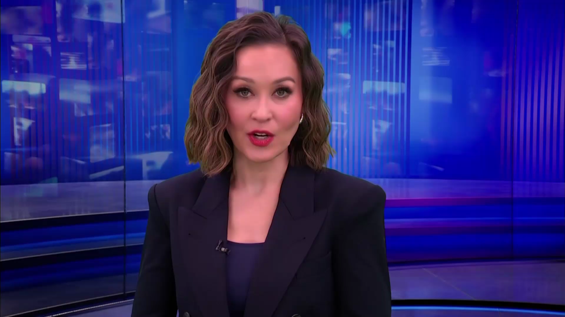 Inside Edition S38E69 Worlds Oldest Rookie Cop 2025-12-11-1900 (08).png