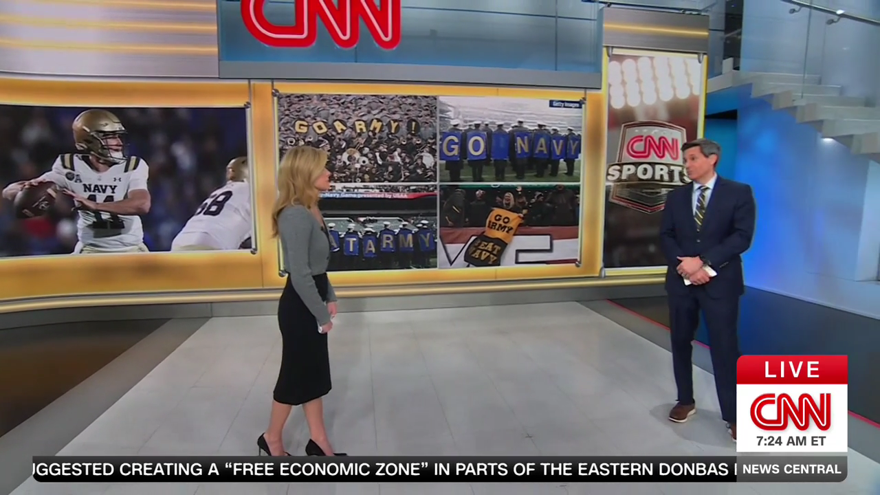 CNN News Central 2025-12-12-0700 (30).png