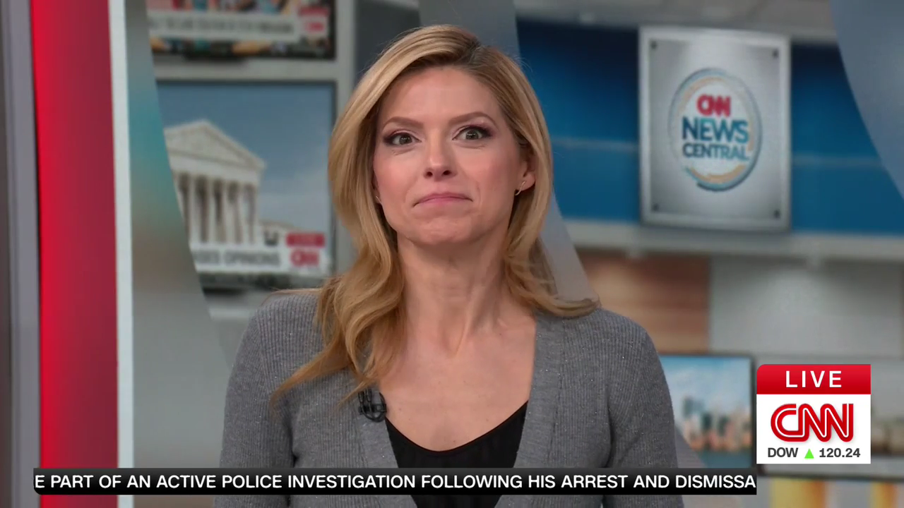 CNN News Central 2025-12-12-0900 (03).png