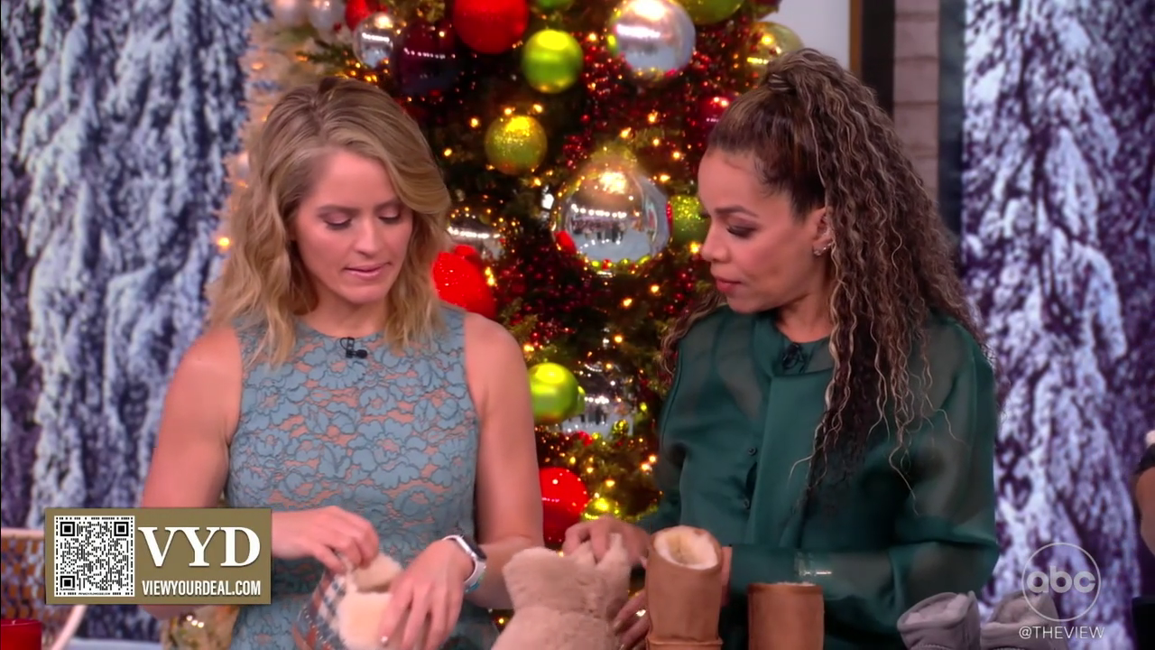 The View S29E68 2025-12-12-1100 (33).png