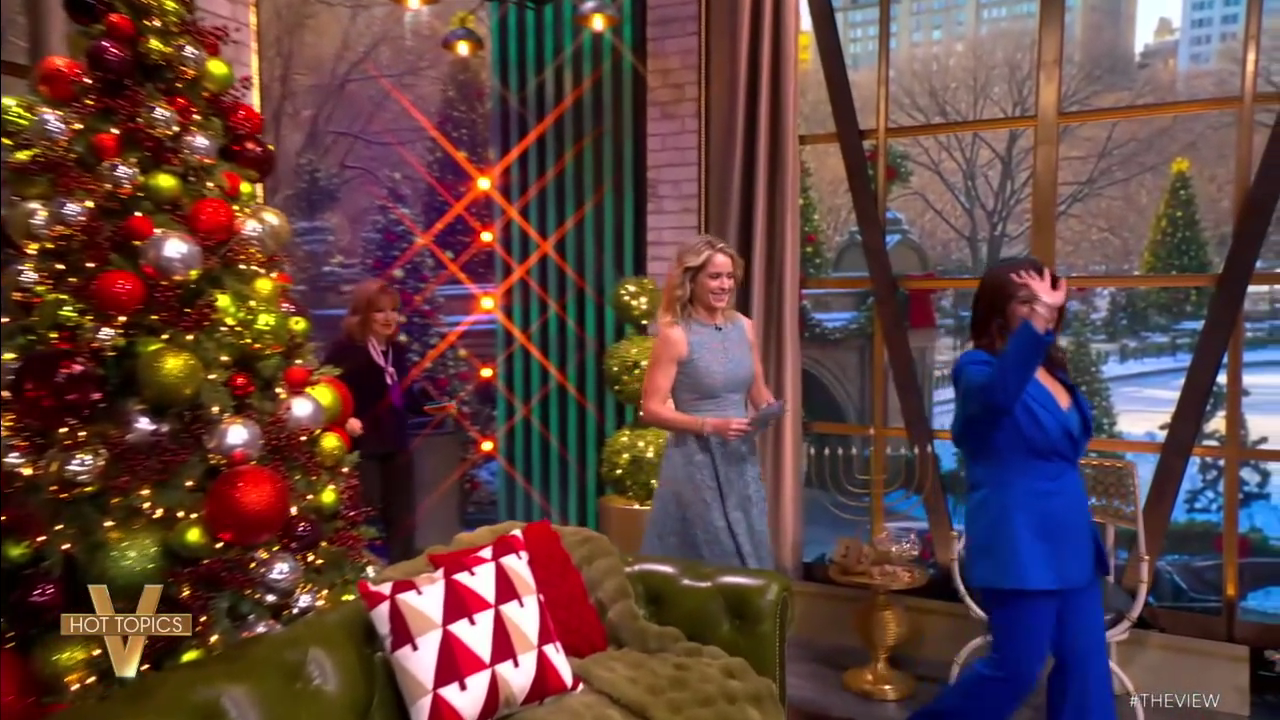 The View S29E68 2025-12-12-1100.png