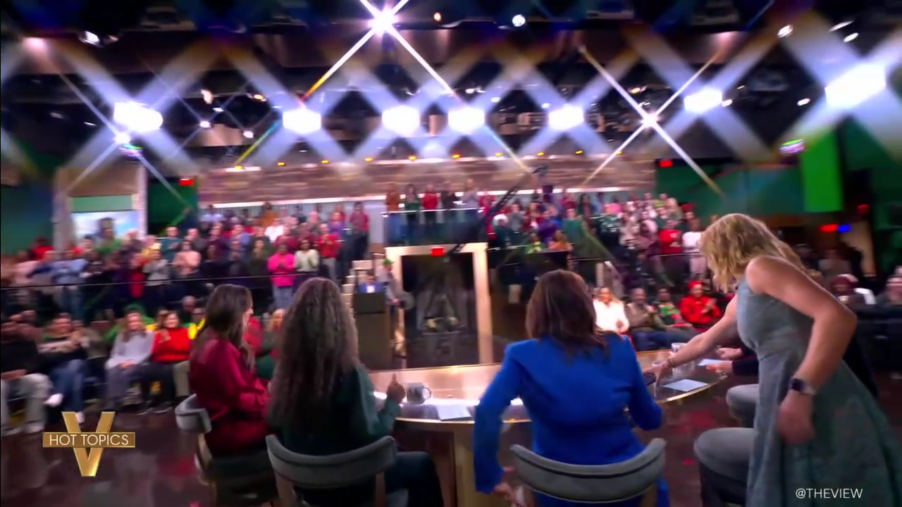 The View S29E68 2025-12-12-1100 (10).png