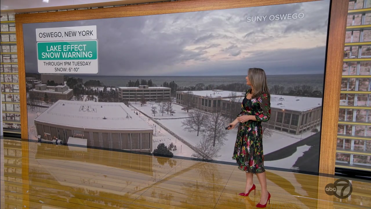 Good Morning America 2025-12-15-0700 (11).png