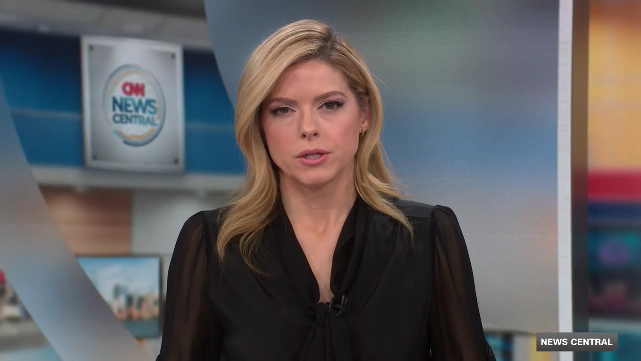 CNN News Central 2025-12-15-0800 (04).png