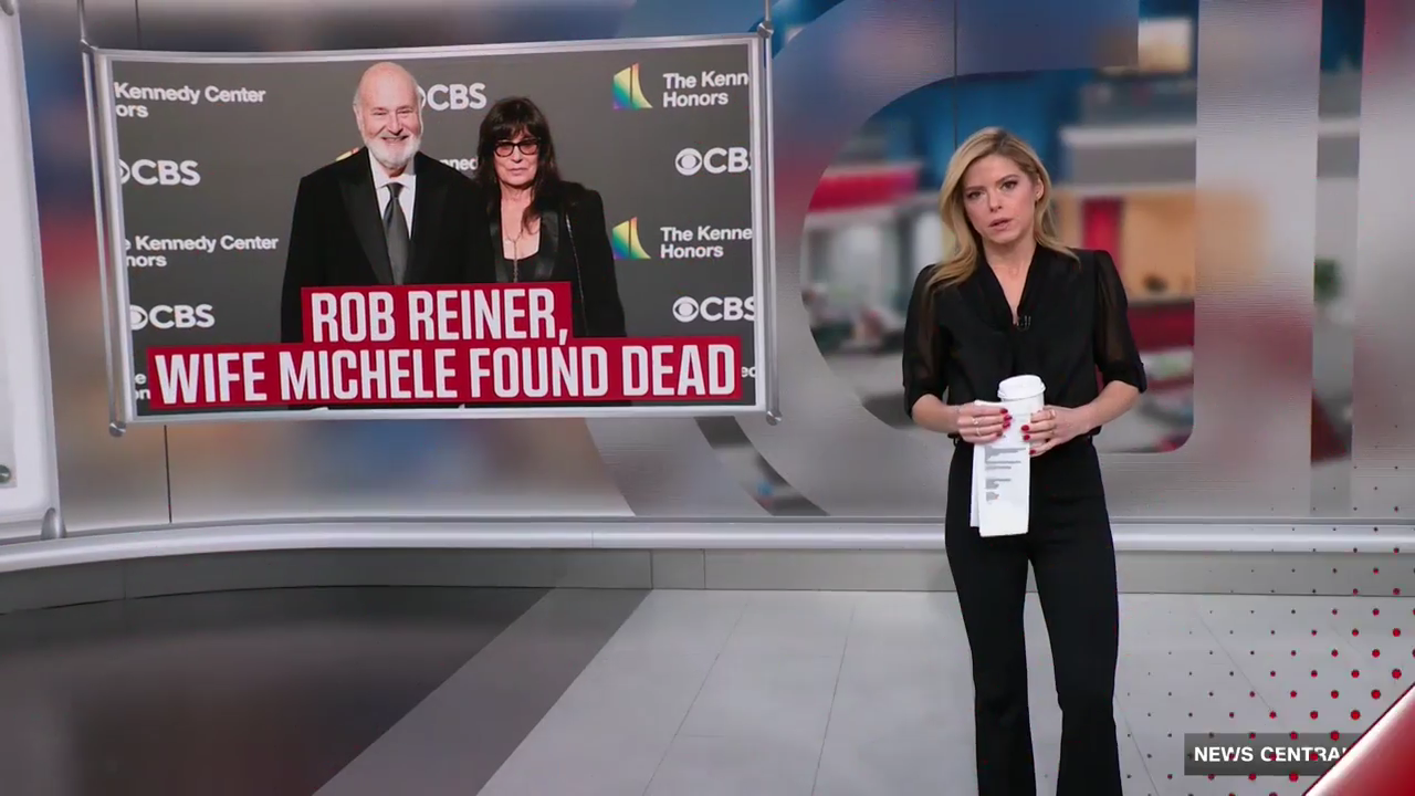 CNN News Central 2025-12-15-0700 (02).png