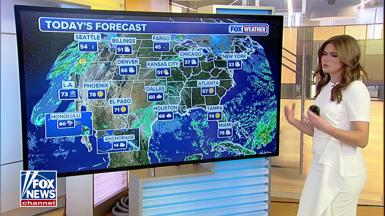 FOX & Friends First 2025-12-16-0500 (08).png