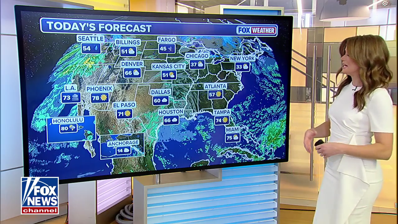 FOX & Friends First 2025-12-16-0500 (10).png