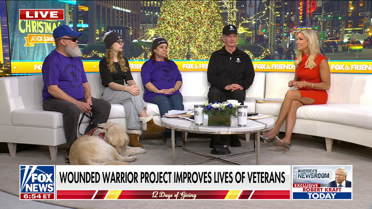 FOX and Friends 2025-12-17-0600 (20).png