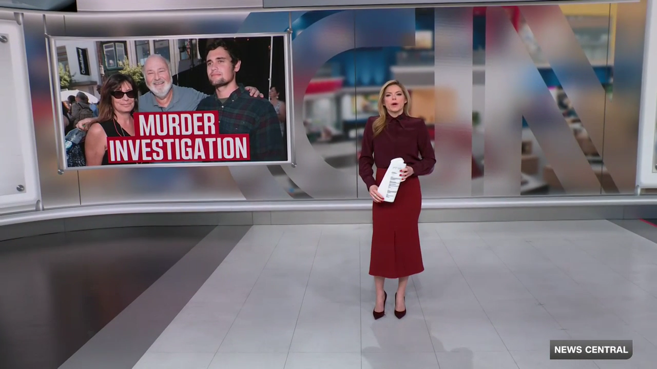 CNN News Central 2025-12-17-0700 (09).png