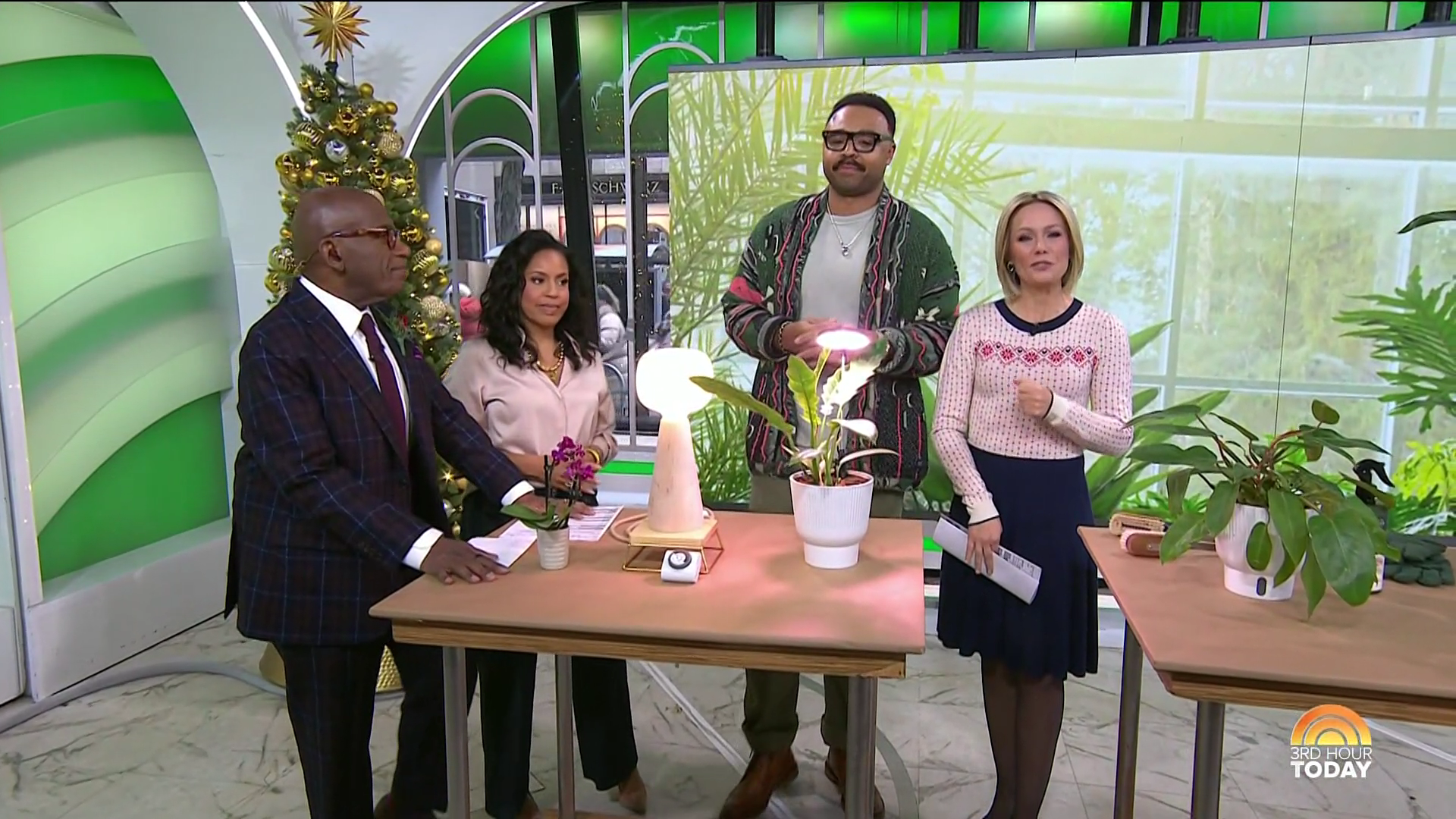 Today 3rd Hour S08E62 2025-12-17-0900 (24).png