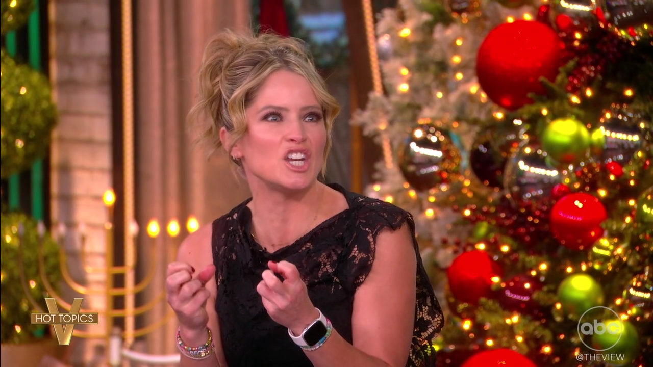 The View S29E71 2025-12-17-1100 (15).png