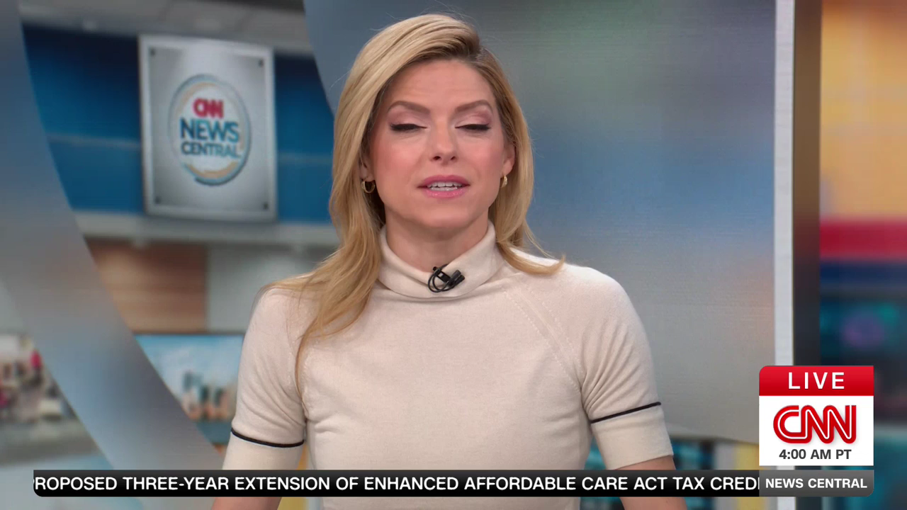 CNN News Central 2025-12-18-0700 (02).png