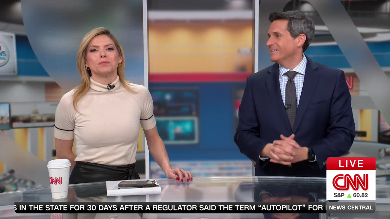CNN News Central 2025-12-18-0900 (04).png