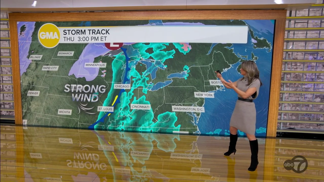 Good Morning America 2025-12-18-0700 (15).png