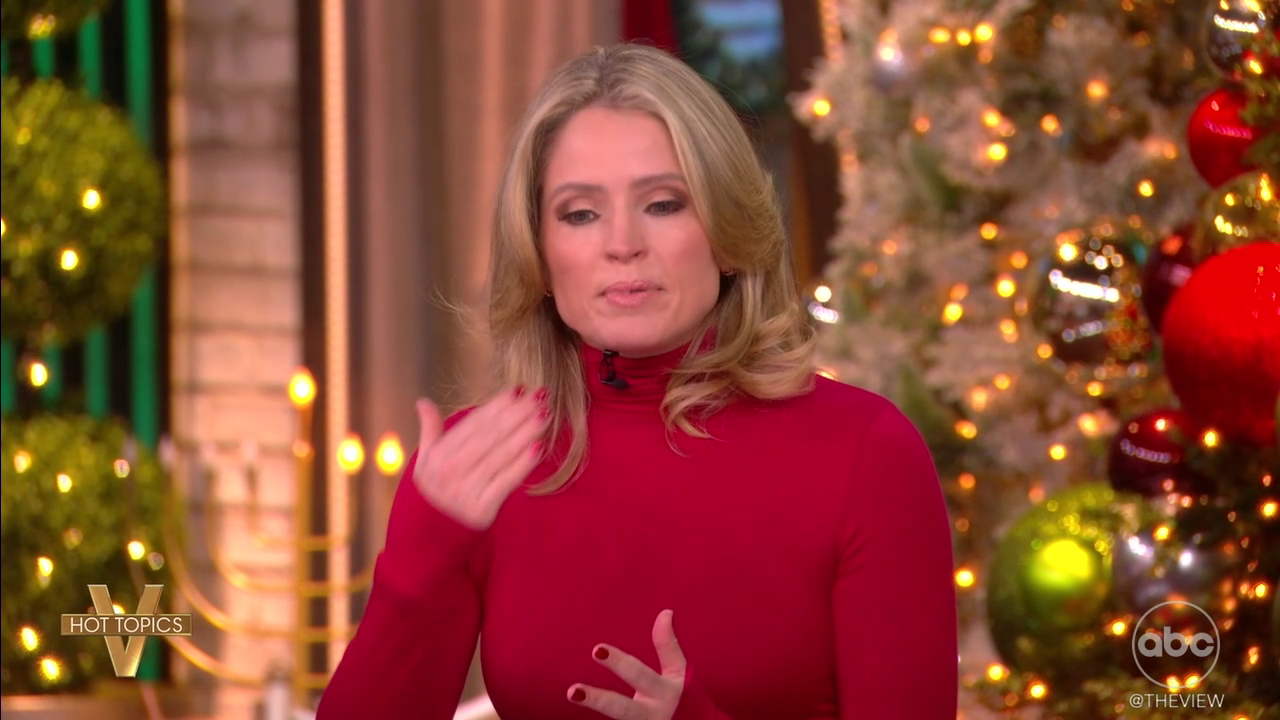 The View S29E72 2025-12-18-1100 (22).png