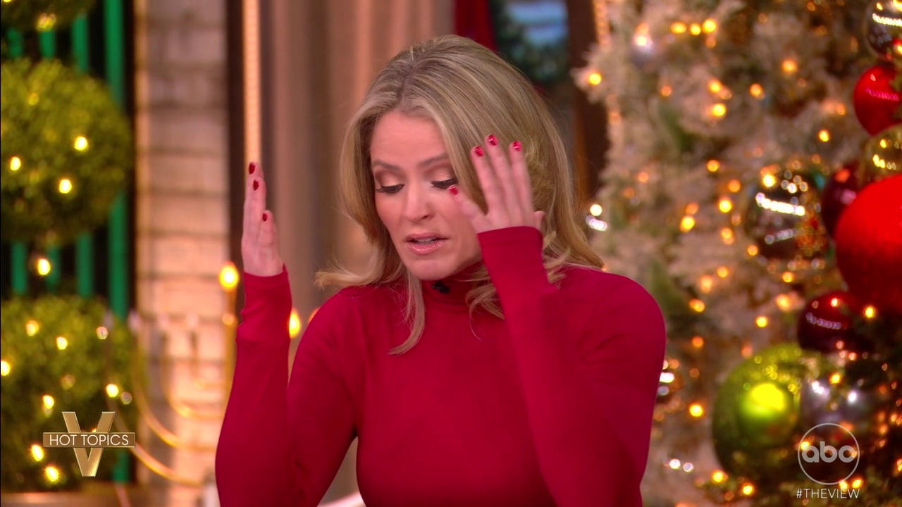 The View S29E72 2025-12-18-1100 (26).png