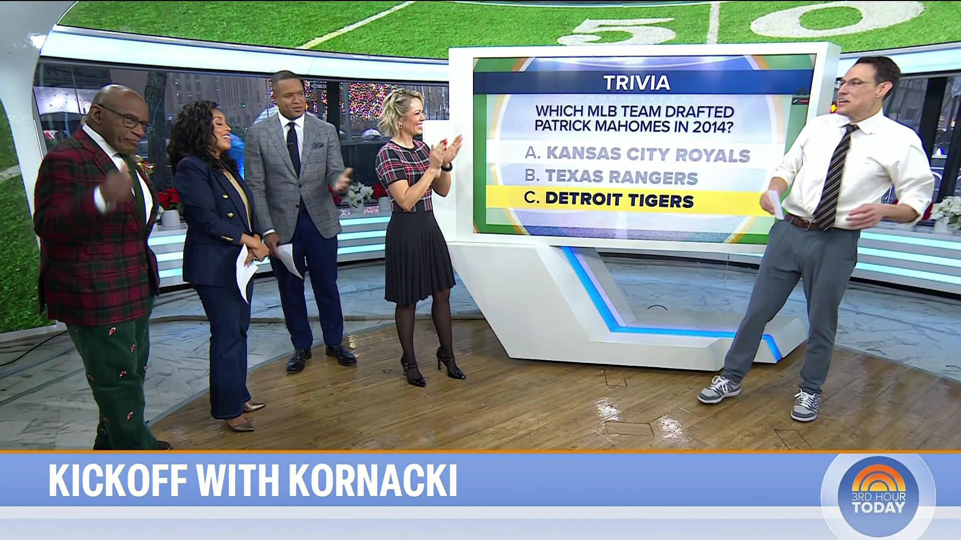 Today 3rd Hour S08E64 2025-12-19-0900 (13).png