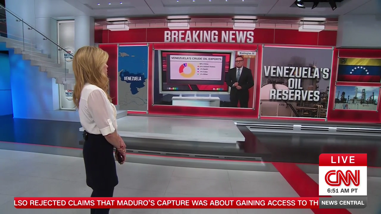 CNN News Central 2026-01-05-0900 (16).png