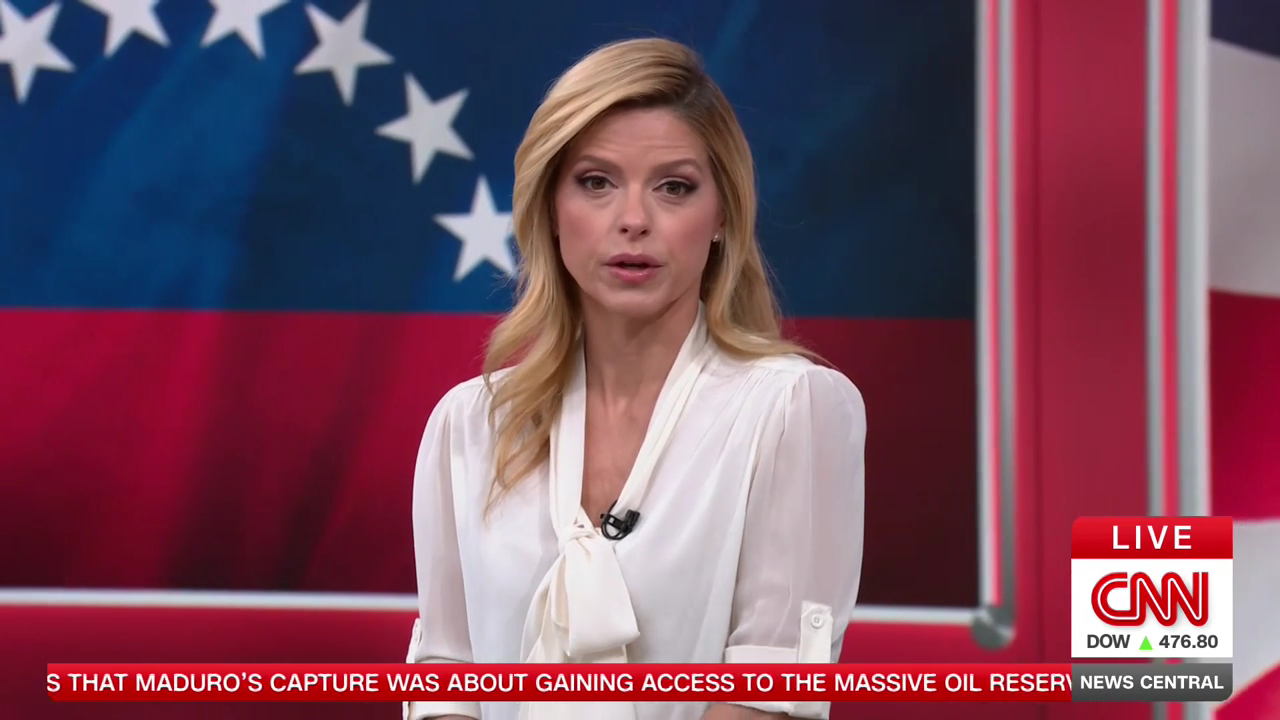 CNN News Central 2026-01-05-0900 (19).png