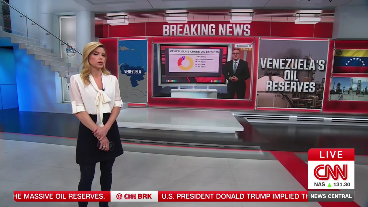 CNN News Central 2026-01-05-0900 (21).png