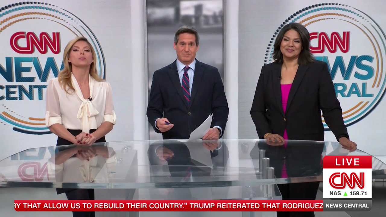 CNN News Central 2026-01-05-0900 (23).png