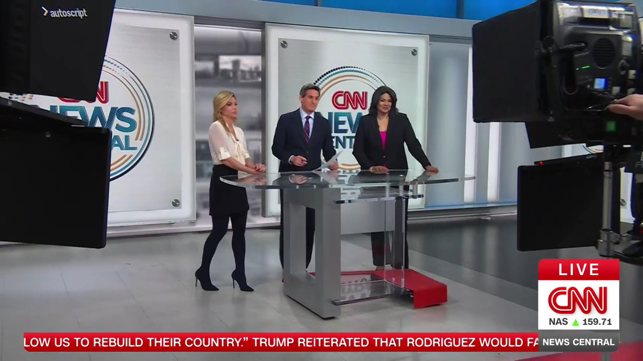 CNN News Central 2026-01-05-0900 (24).png