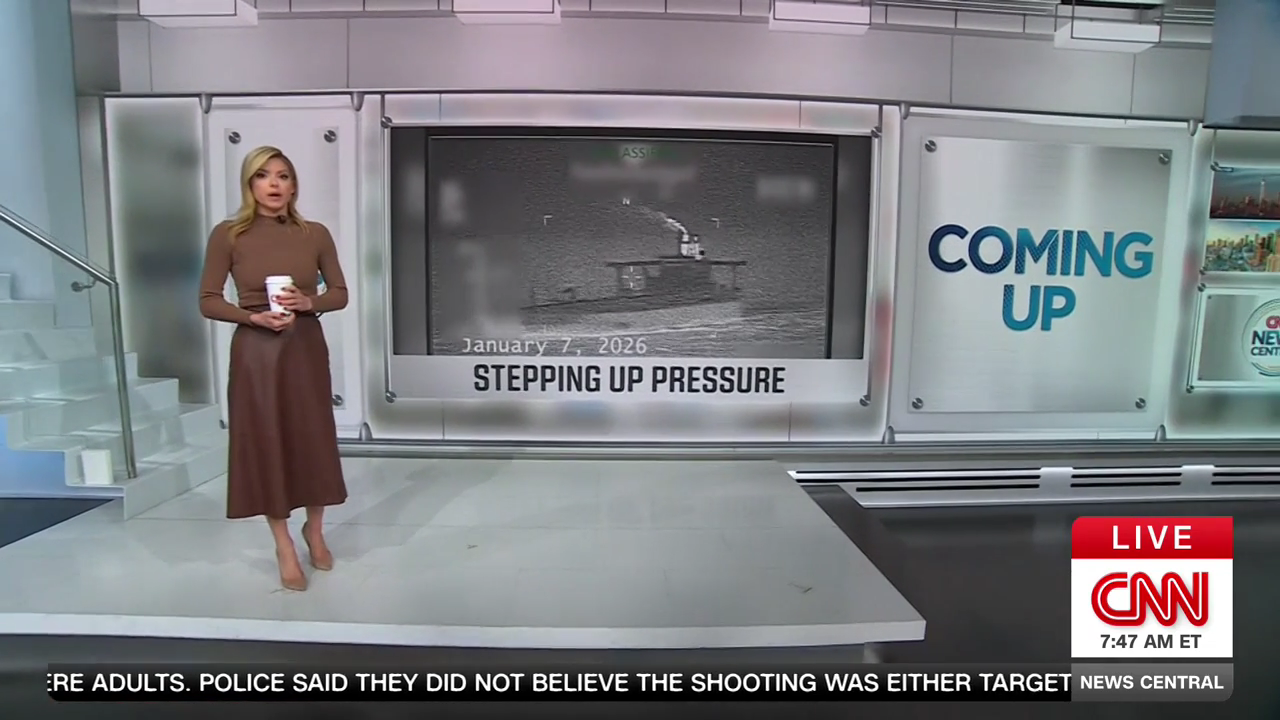 CNN News Central 2026-01-08-0700 (29).png