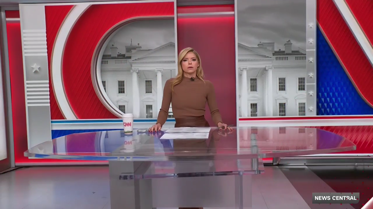 CNN News Central 2026-01-08-0700 (34).png