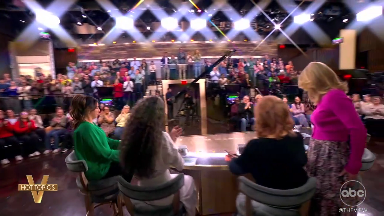 The View S29E77 2026-01-08-1100 (11).png