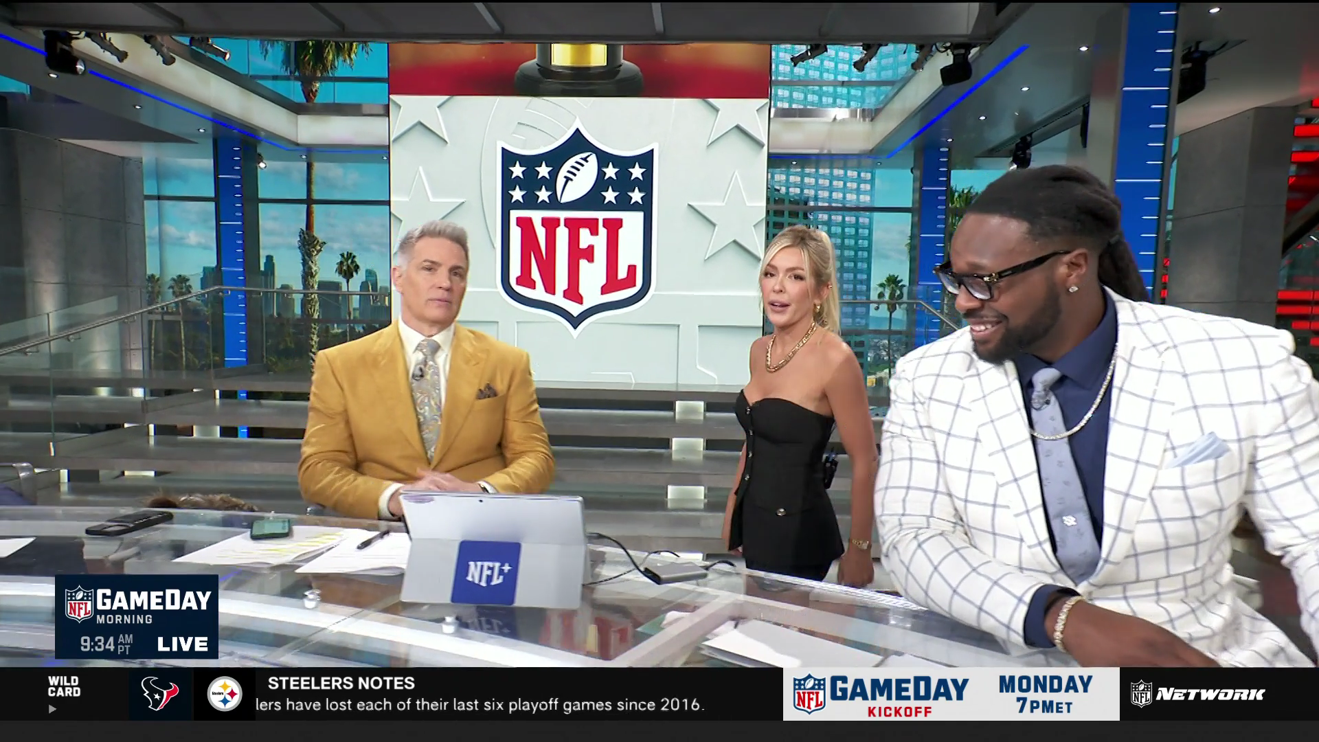 NFL GameDay Morning 2026-01-11-0900 (102).png