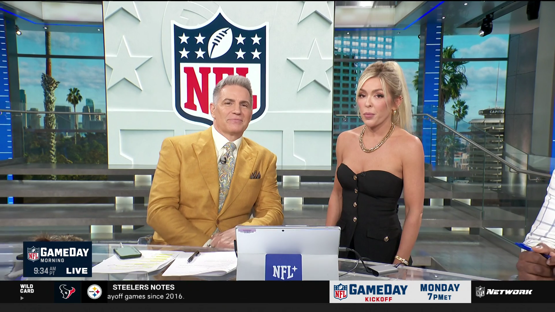 NFL GameDay Morning 2026-01-11-0900 (103).png