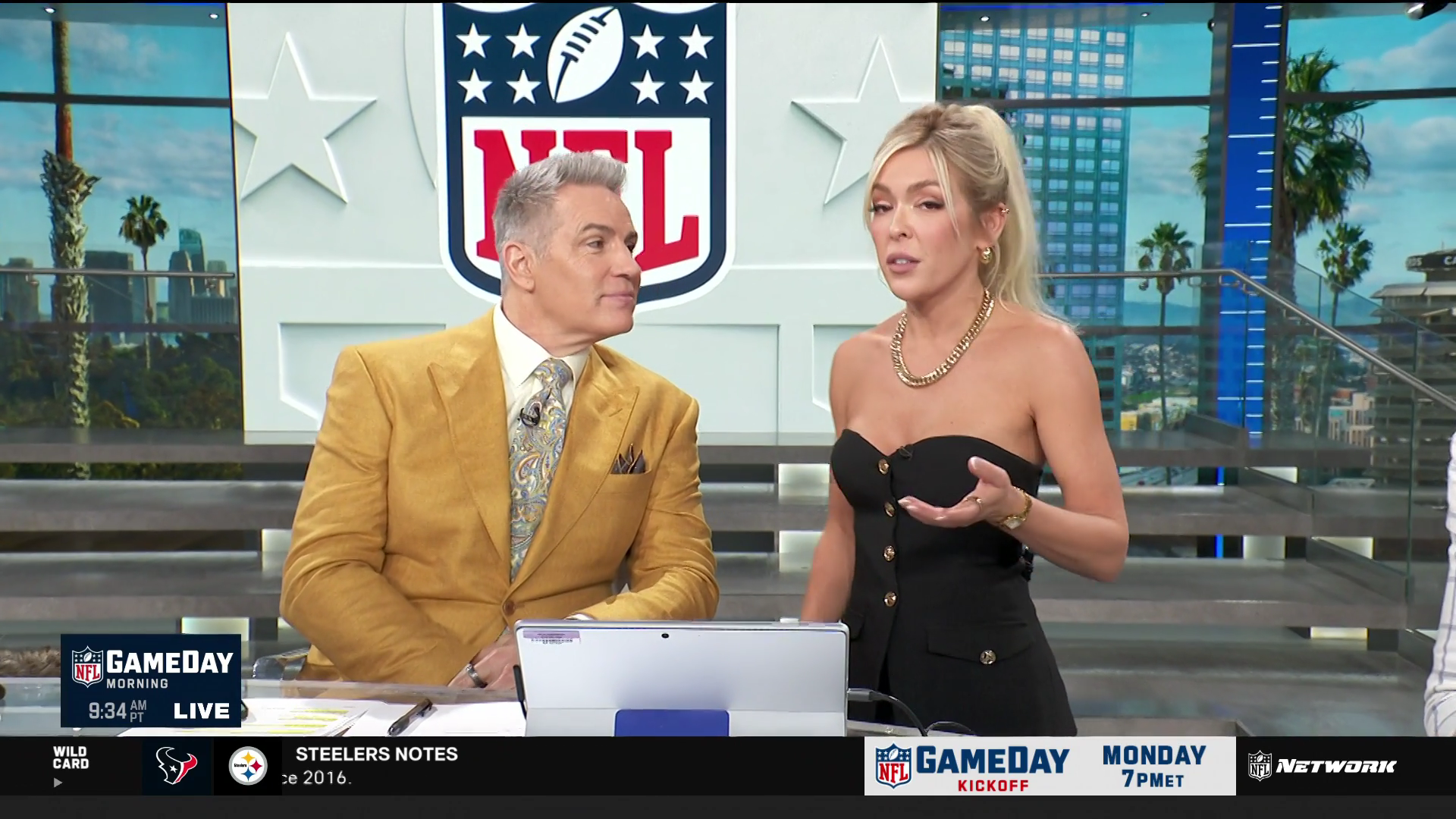 NFL GameDay Morning 2026-01-11-0900 (106).png