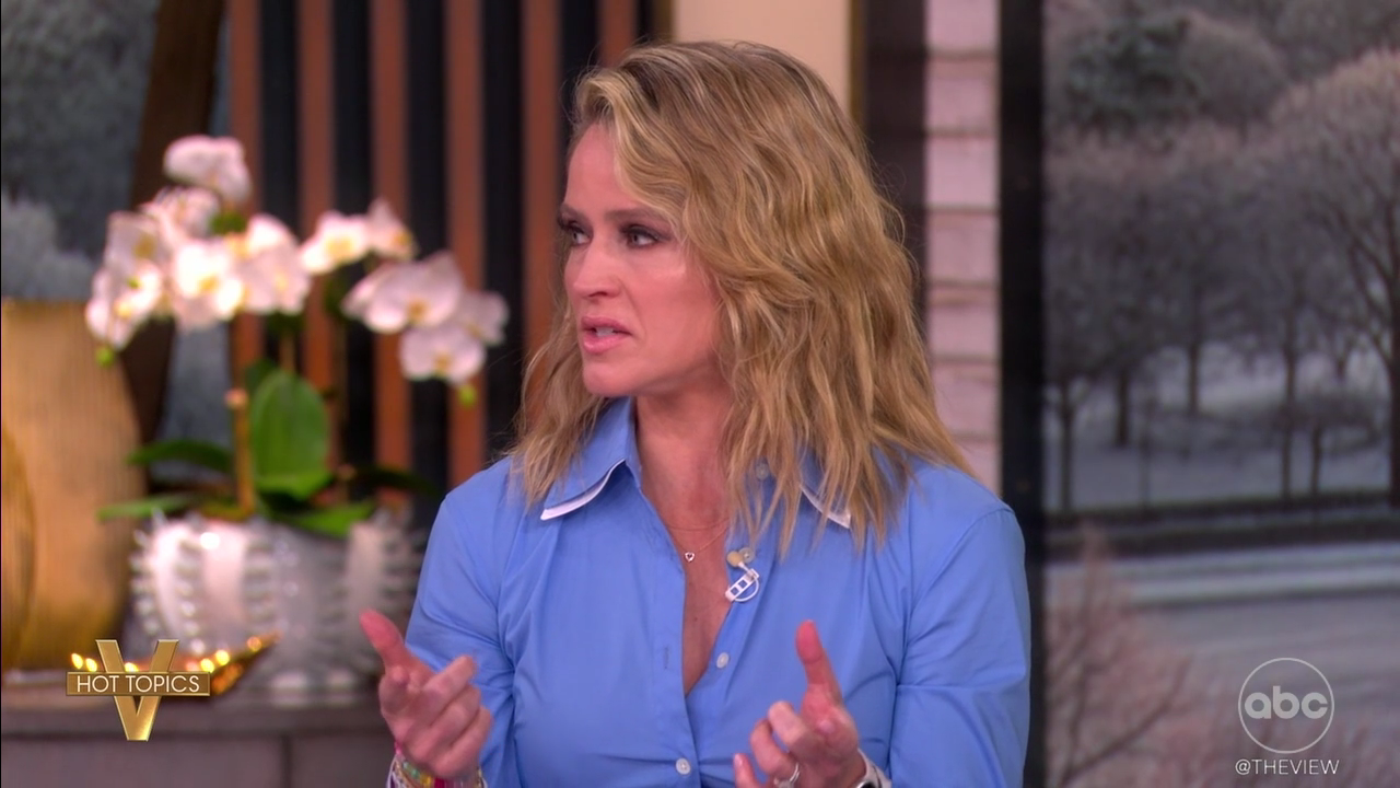 The View S29E79 2026-01-12-1100 (22).png