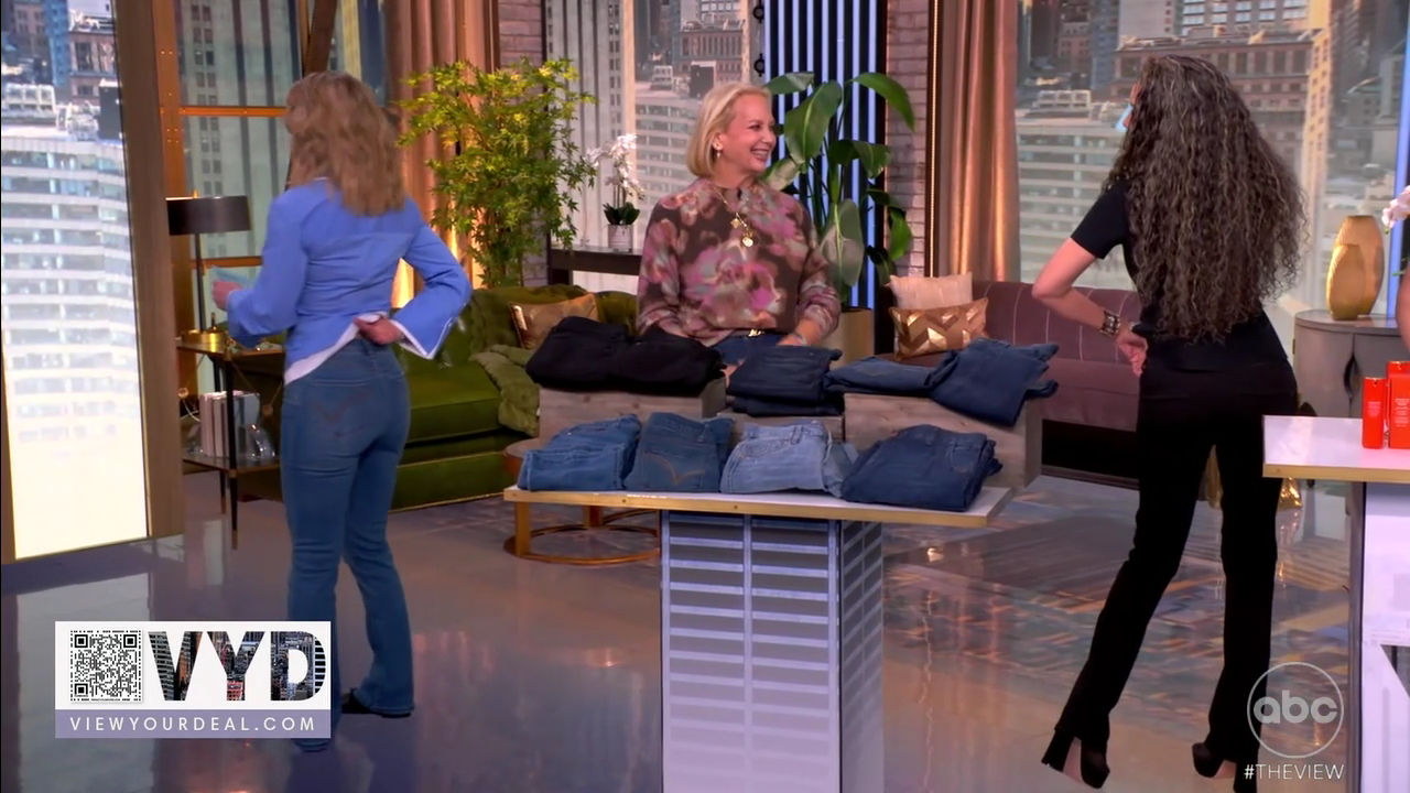 The View S29E79 2026-01-12-1100 (53).png