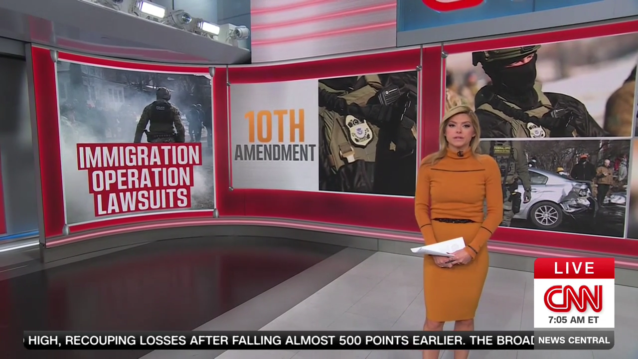 CNN News Central 2026-01-13-0700 (15).png