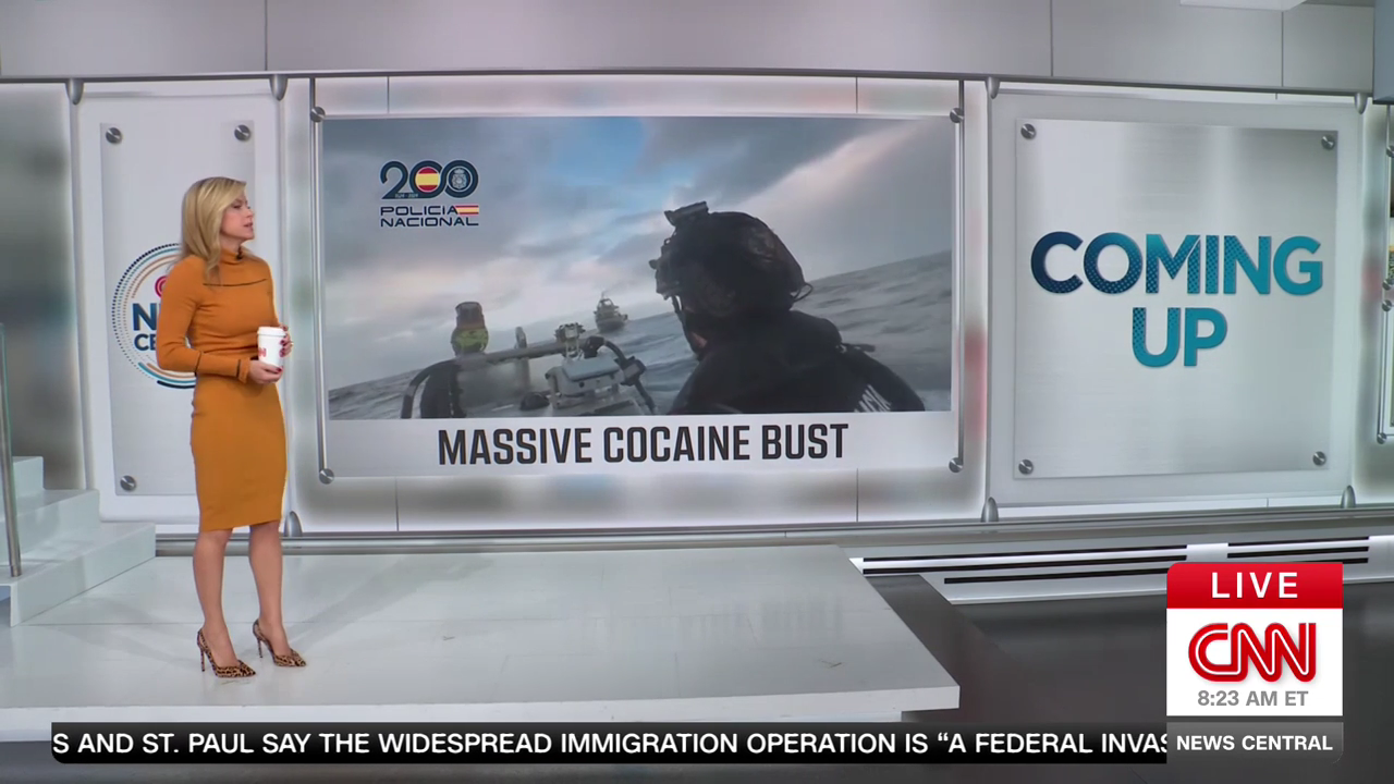 CNN News Central 2026-01-13-0800 (06).png