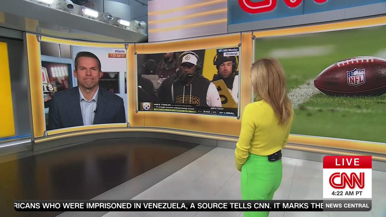 CNN News Central 2026-01-14-0700 (32).png