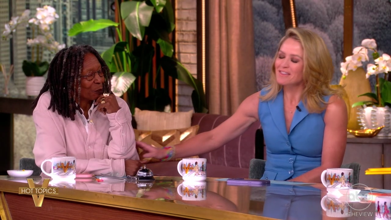 The View S29E85 2026-01-20-1100 (13).png