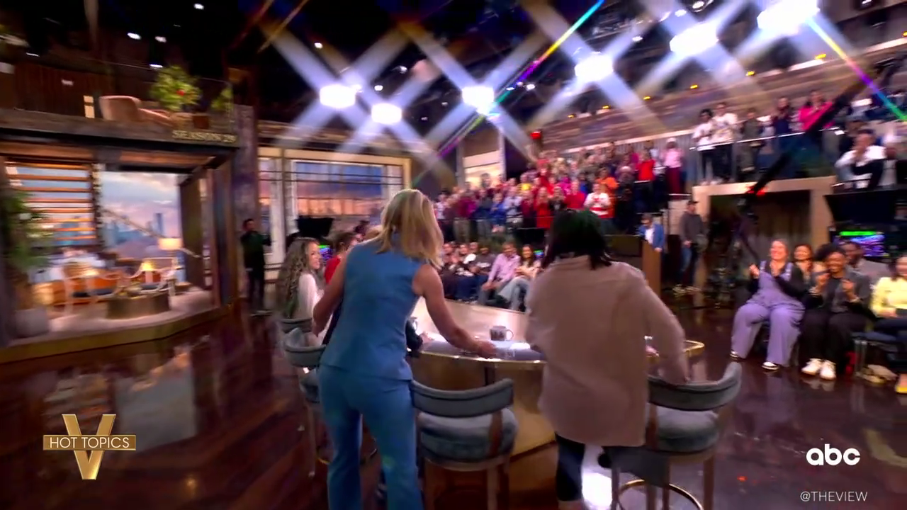The View S29E85 2026-01-20-1100 (10).png