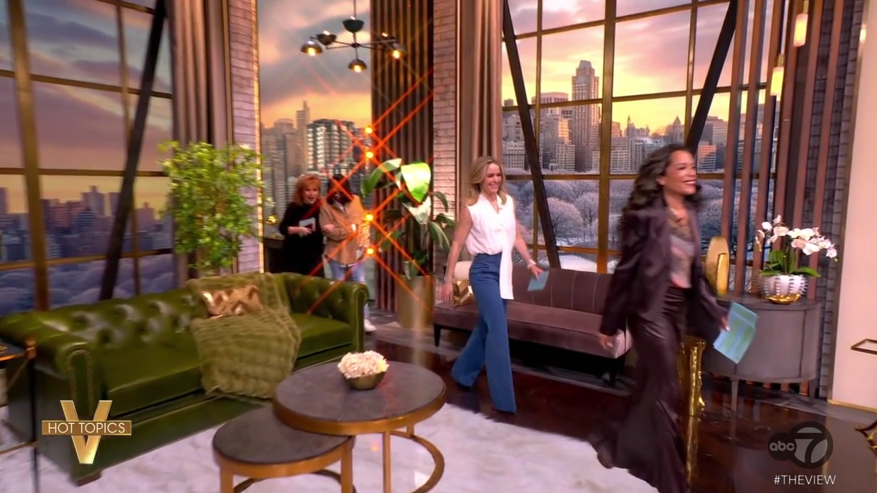 The View S29E97 2026-02-05-1100.png