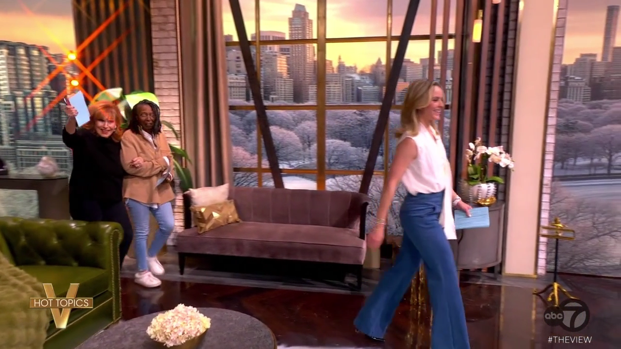 The View S29E97 2026-02-05-1100 (04).png