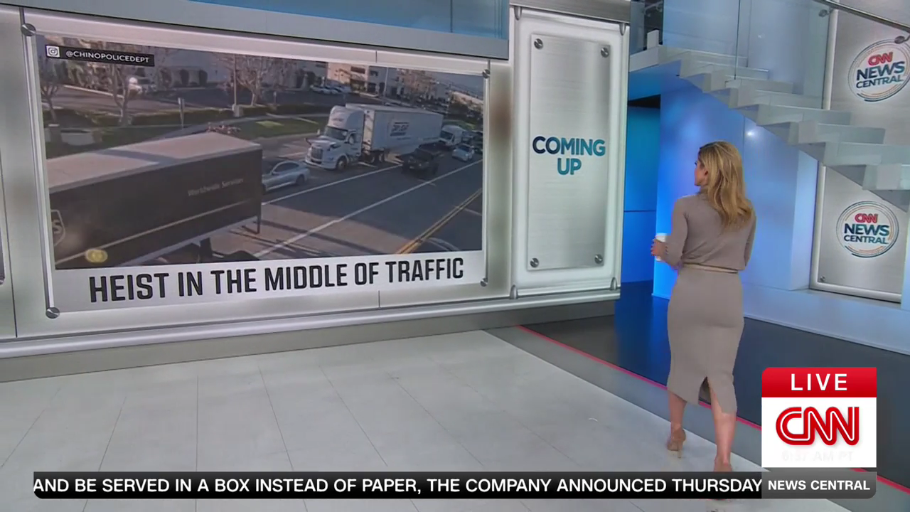 CNN News Central 2026-02-26-0900 (10).png