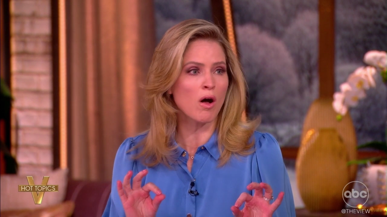 The View S29E112 2026-02-26-1100 (20).png