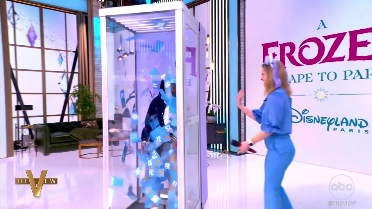 The View S29E112 2026-02-26-1100 (41).png