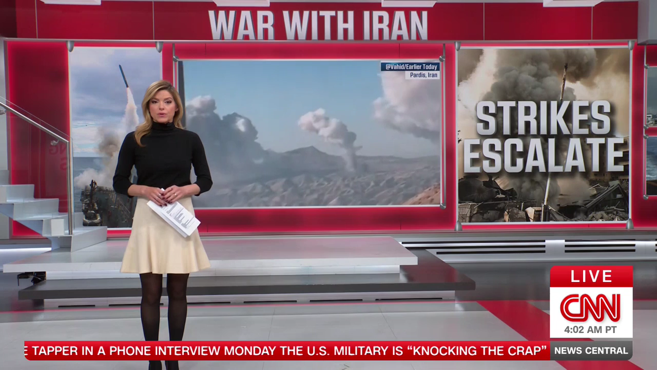 CNN News Central 2026-03-03-0700 (14).png