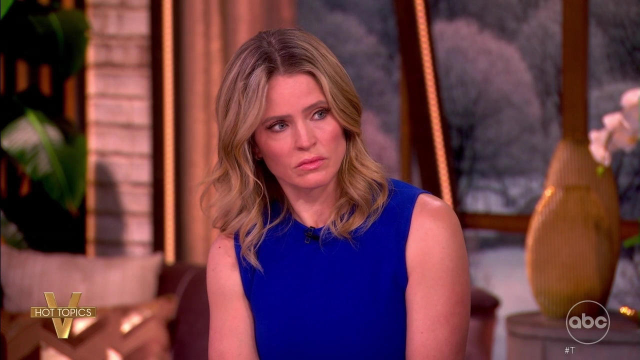 The View S29E121 2026-03-11-1100 (15).png