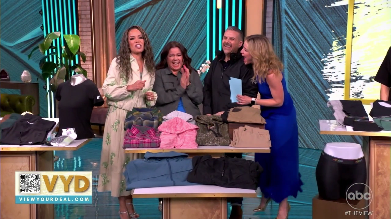 The View S29E121 2026-03-11-1100 (20).png