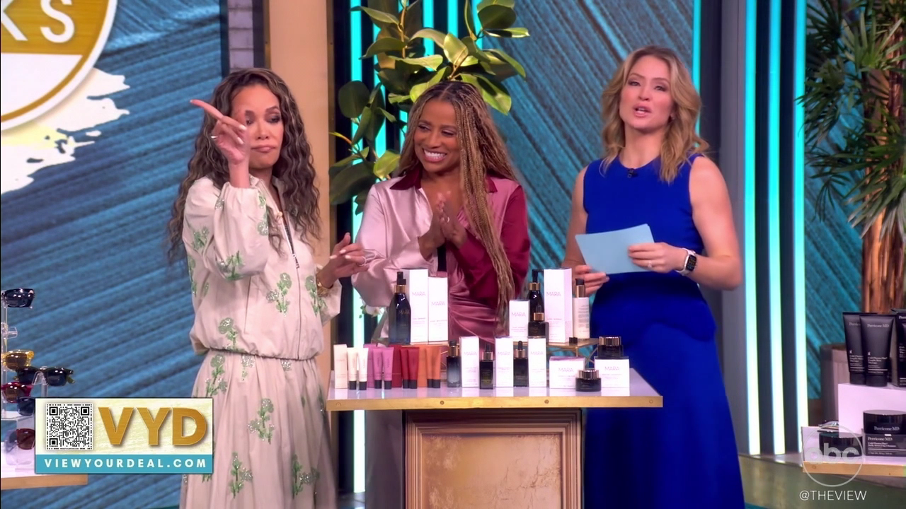 The View S29E121 2026-03-11-1100 (39).png