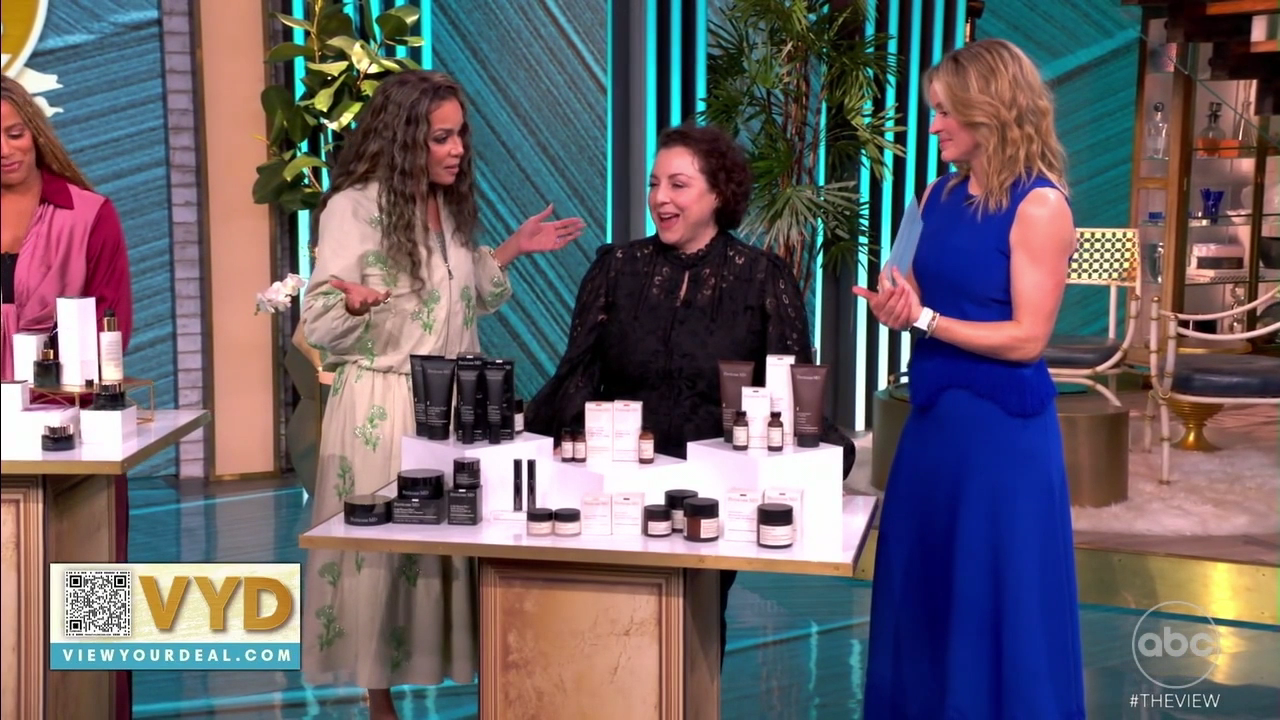 The View S29E121 2026-03-11-1100 (42).png