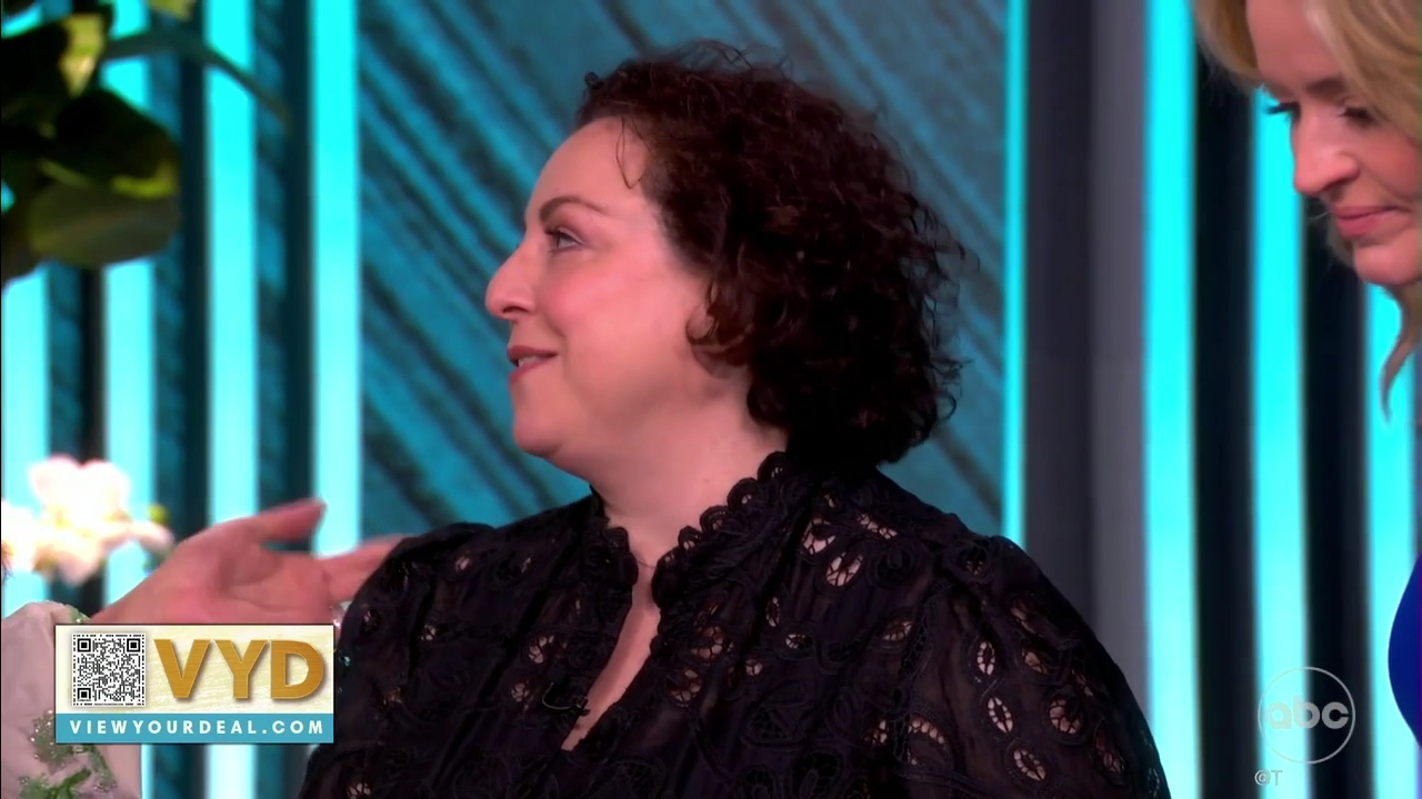 The View S29E121 2026-03-11-1100 (44).png